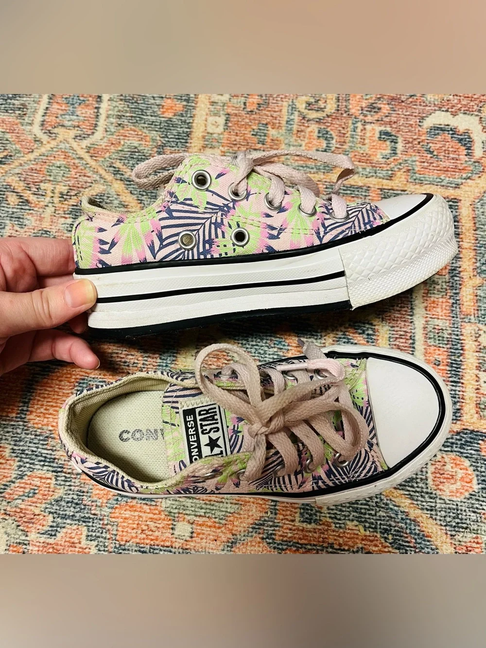 Converse Chuck Taylor All Star Eva Lift Low Platform Sneakers with Palm Design